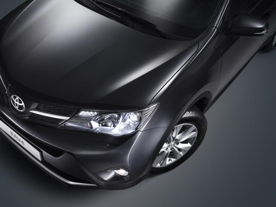  Toyota RAV4 2013 года  (EU) (фото 23 из 27)